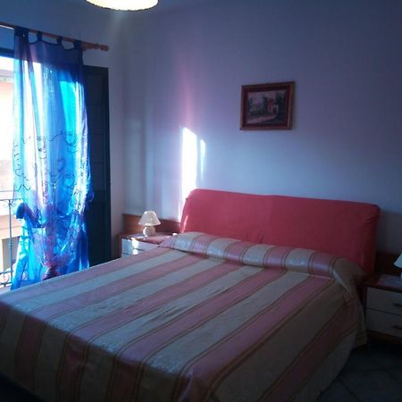 Sa Domu Sarda Casa Vacanza Piscinas Extérieur photo