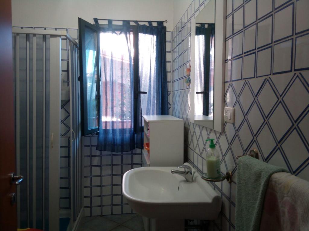 Sa Domu Sarda Casa Vacanza Piscinas Extérieur photo